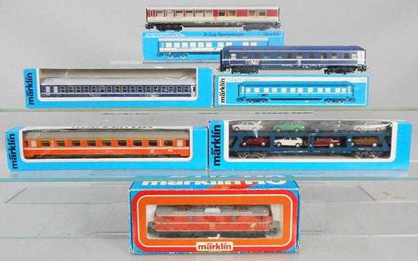 MARKLIN AUSTRIAN TRAIN SET (1 of 1)