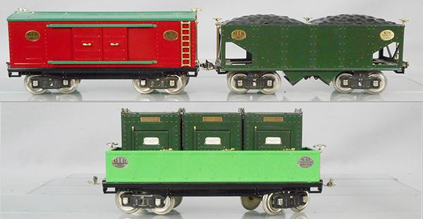 3 MTH/LIONEL FREIGHT CARS: std ga, 10-1053 #216 hopper, 10-2038 #214 box car, 10-1074 #212 gondola w/containers, orig boxes & inserts, C9.