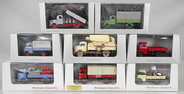 MINI CHAMPS MODELS (1 of 1)