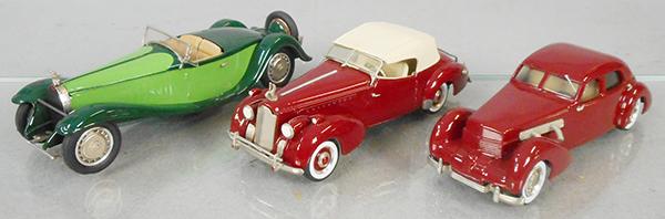 3 WESTERN MODELS (1 of 1)