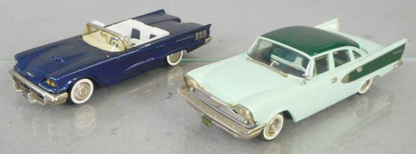 2 DIE CAST AUTOS (1 of 1)