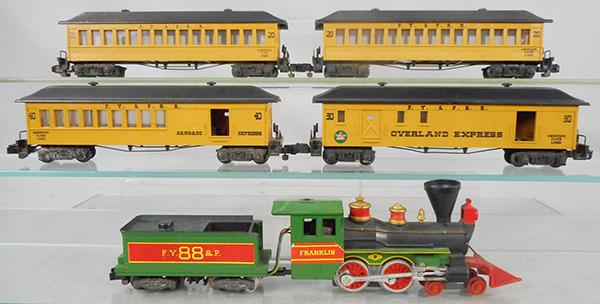 AMERICAN FLYER TRAIN SET: S ga, 88 Franklin loco & tender w/smoke, 30 baggage, 40 combine, 2 #20 coaches, C5-6.