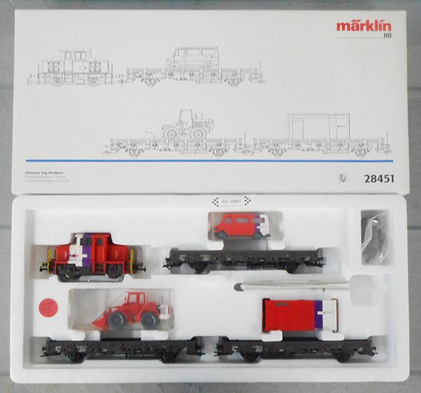MARKLIN STRUKTON TRACK LAYING TRAIN: HO ga, Herma loco w/digital decoder, orig box & insert, C8.
