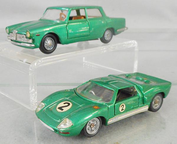 2 MEBETOYS AUTOS: A4 Alfa Romeo 2600, A24 Ford Mark II, C6-7.