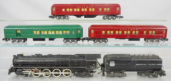 AMERICAN FLYER NORTHERN TRAIN SET: S ga, 336 Northern loco w/smoke & choo choo, tender has air chime whistle & 1 broken rear step, 653 combine, painted green, 2 #652 Pullmans, red, plastic, all cars have conversion couplers, C7-8.