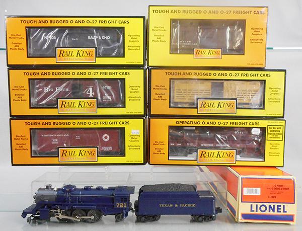 LIONEL & MTH TRAIN SET: O ga, 18679 JC Penney loco & tender, MTH 74025 box car, 74135 box car, 7145 stock, 7648 flat car, 74241 box car, 7791 caboose, orig boxes & inserts, C8-9.