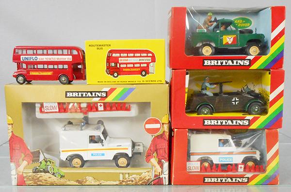 5 BRITAINS & BUDGIE VEHICLES: Budgie 236 Routemaster Bus, Britains 9782 Land Rover, 9783 VW, 9610 Land Rover, 9917 Land Rover, orig boxes & inserts minor wear, C8-9.