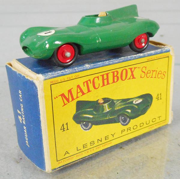 MATCHBOX 41B5 D-TYPE JAGUAR (1 of 2)