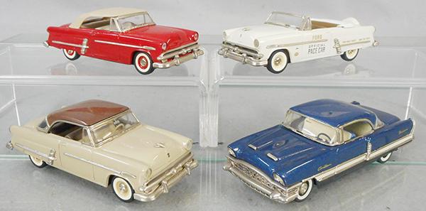 4 COLLECTOR CLASSICS MODELS (1 of 1)