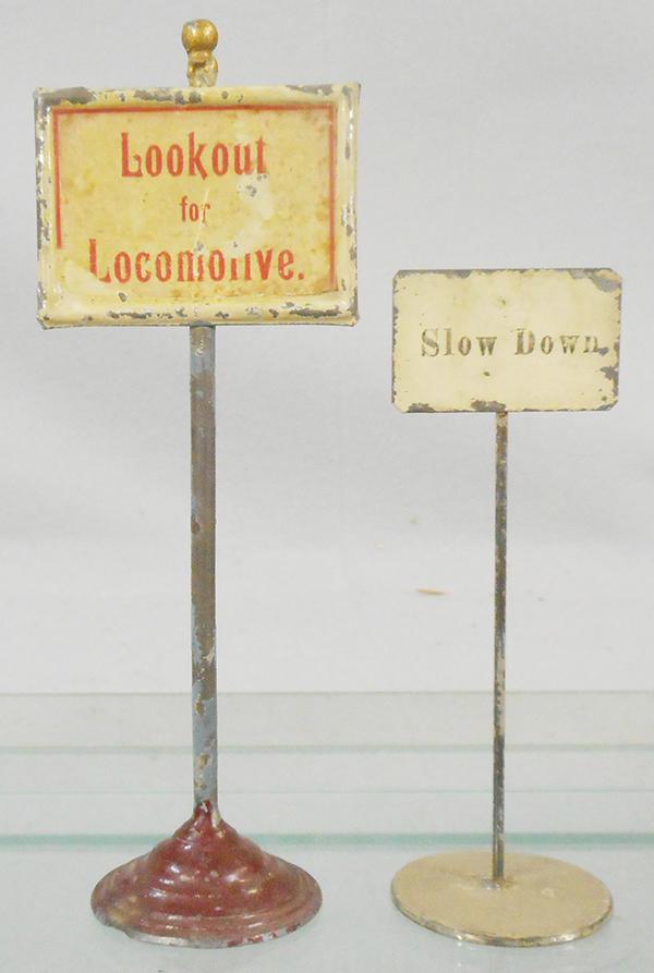 2 GERMAN TRAIN SIGNS (1 of 2)