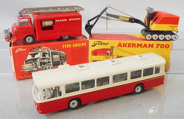 3 TEKNO VEHICLES (1 of 1)