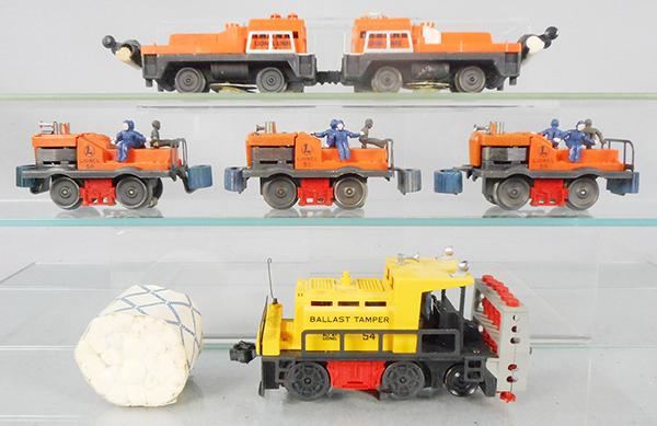 6 LIONEL MOTORIZED UNITS (1 of 1)