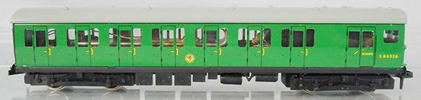 HORNBY DUBLO 2250 MOTOR COACH (1 of 1)