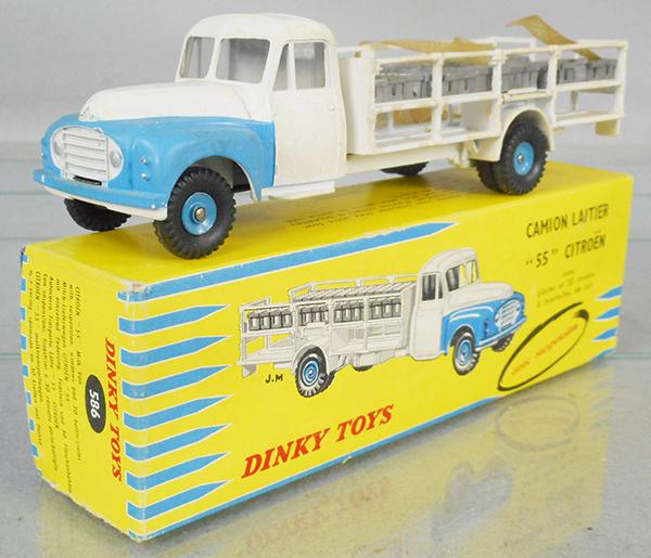FRENCH DINKY 586 CITROEN 55 MILK VAN (1 of 2)