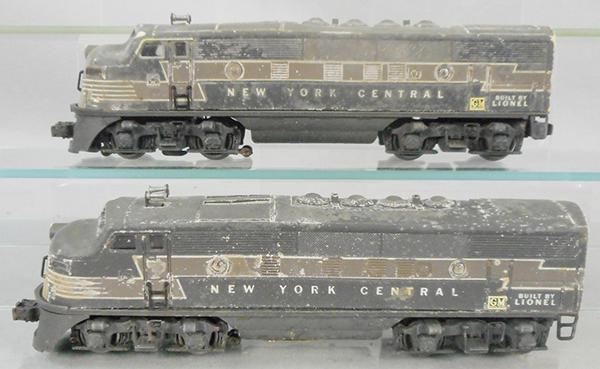 LIONEL 2344 NYC F3 AA DIESELS (1 of 1)