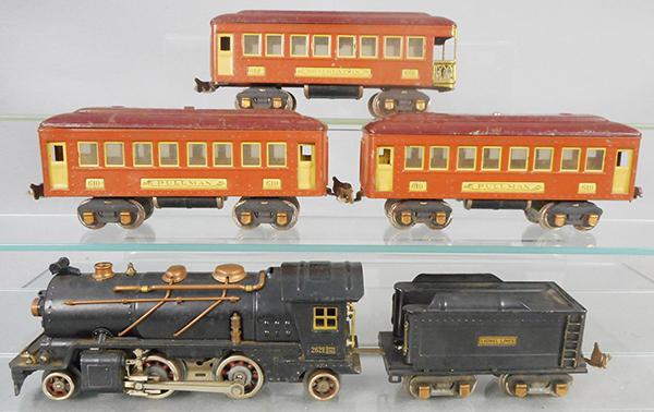 LIONEL TRAIN SET: O ga, 262E loco, 265T tender, 2 #610 Pullmans, 612 obsv, wheels & trucks have surface oxidation, C4-6.