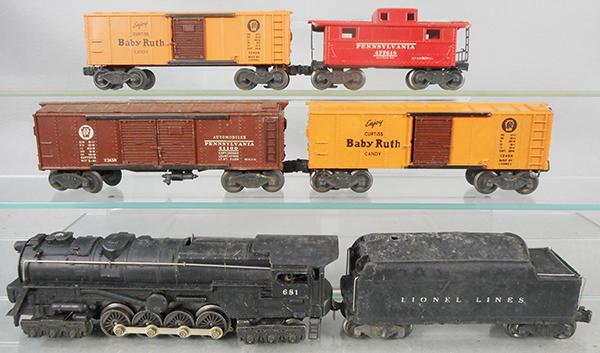 LIONEL TRAIN SET: O ga, 681 turbine loco, 671W tender, 2458 box car, 2 #2454 box cars, 2472 caboose, C5-7.