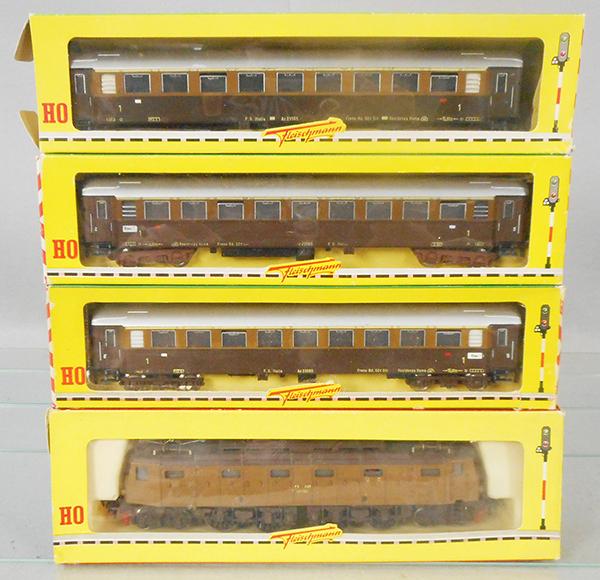 FLEISCHMANN ITALIAN TRAIN SET (1 of 1)