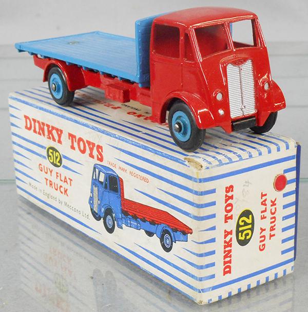 DINKY 512 GUY FLAT TRUCK (1 of 2)