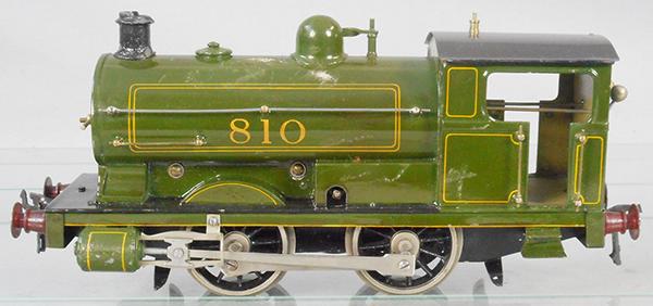 BASSETT-LOWKE 810 LOCO: 1 ga, windup working, Peckett Saddle tank loco, some paint disturbance due to paper residue, ca 1924, C8.