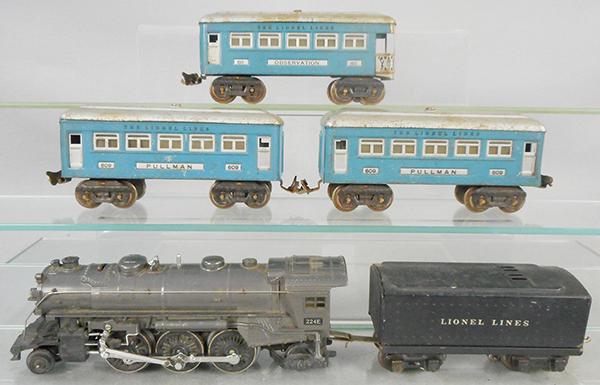 LIONEL TRAIN SET (1 of 1)