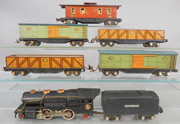 LIONEL TRAIN SET (1 of 1)
