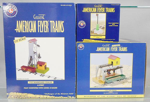 3 AMERICAN FLYER LIONEL ACCESSORIES (1 of 1)