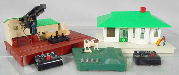 3 AMERICAN FLYER ACCESSORIES (1 of 1)