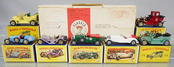 MATCHBOX DUPONT CLASSIC CARS SET (1 of 1)