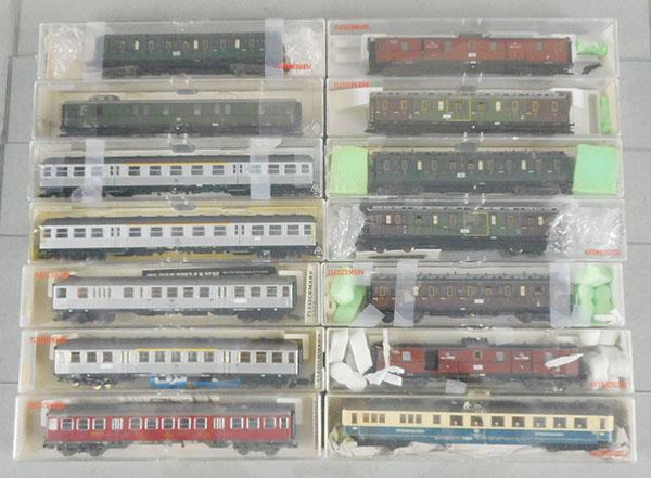 14 FLEISCHMANN GERMAN COACHES: HO ga, 2-rail, 5800, 5802, 5174, 2 #5641-01, 5121, 5122, 5891, 5630, 5850, 5157, 3 #5087, orig boxes, some inserts, C7-9.