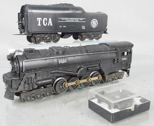 LIONEL TCA 681 LOCO & TENDER (1 of 2)