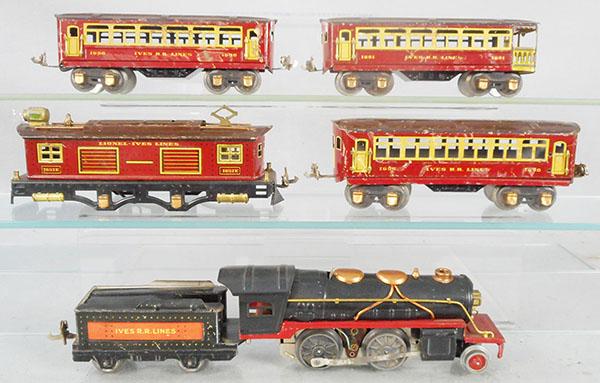 IVES TRAIN SET (1 of 2)