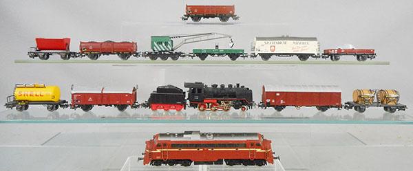 2 MARKLIN TRAIN SETS (1 of 1)