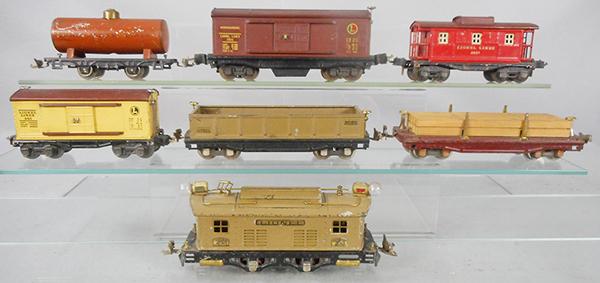 LIONEL TRAIN SET (1 of 1)