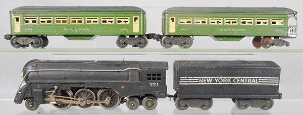 LIONEL TRAIN SET: O ga, 221 loco, 221W tender, 2440 Pullman, 6441 obsv, C6.