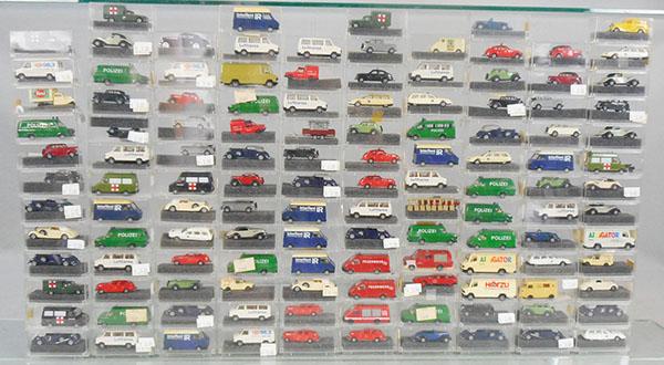 125 REVELL PRALINE VEHICLES (1 of 1)