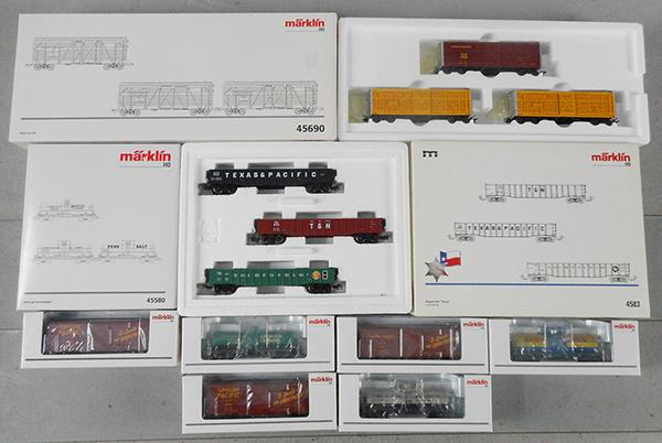 MARKLIN US FREIGHT CARS (1 of 1)