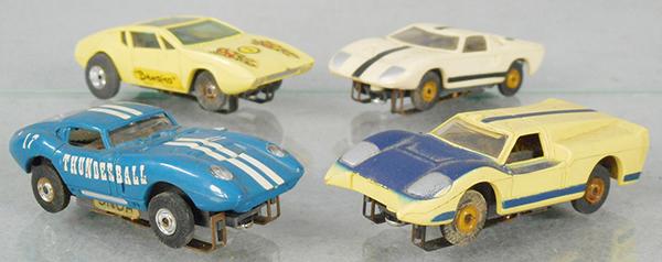 4 AURORA THUNDER JET SLOT CARS (1 of 1)