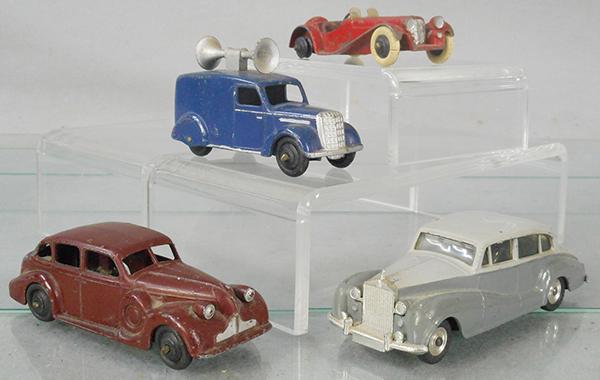 4 DINKY VEHICLES (1 of 1)