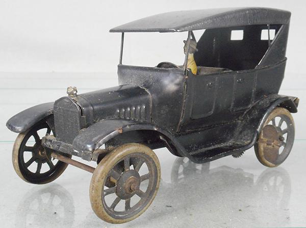 BING MODEL T TOURING (1 of 2)