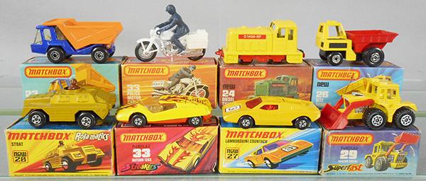 8 MATCHBOX SUPERFASTS (1 of 1)