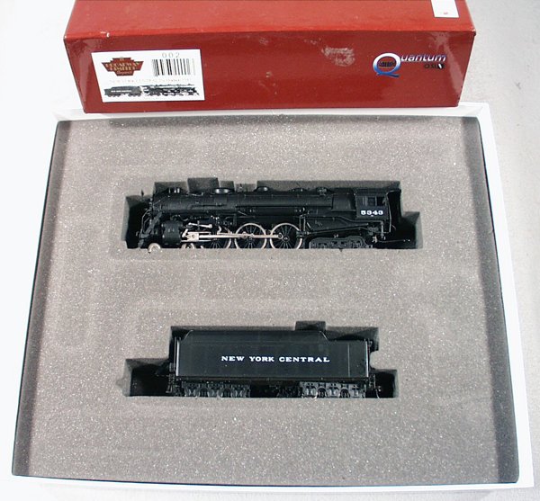 BROADWAY LTD 002 NYC HUDSON LOCO & TENDER