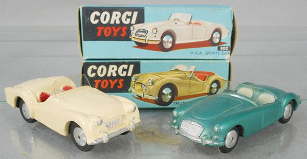 2 CORGI AUTOS (1 of 2)