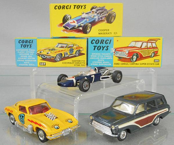 3 CORGI VEHICLES (1 of 1)