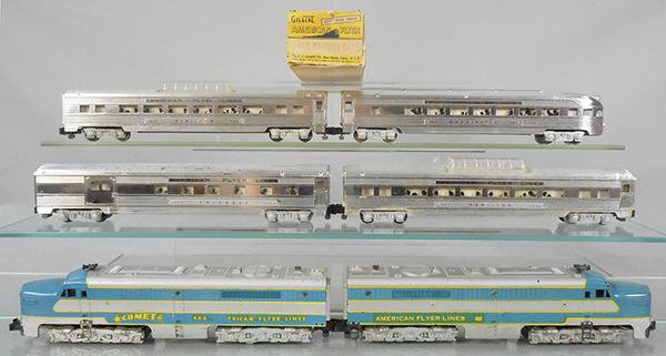 AMERICAN FLYER TRAIN SET (1 of 2)