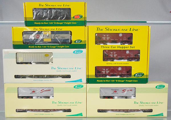 6 S-HELPER FREIGHT CARS (1 of 1)