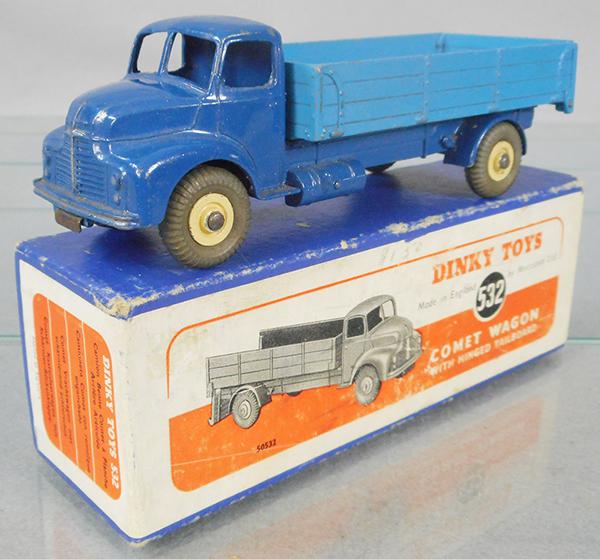 DINKY 532 COMET WAGON (1 of 2)