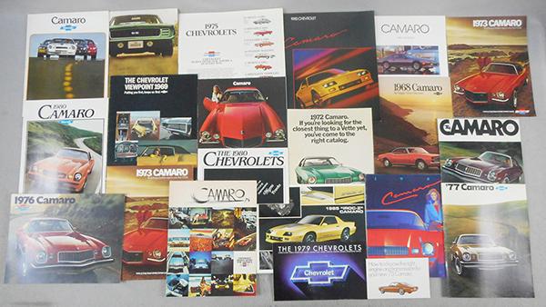 19 CHEVROLET CAMARO AUTO BROCHURES (1 of 1)