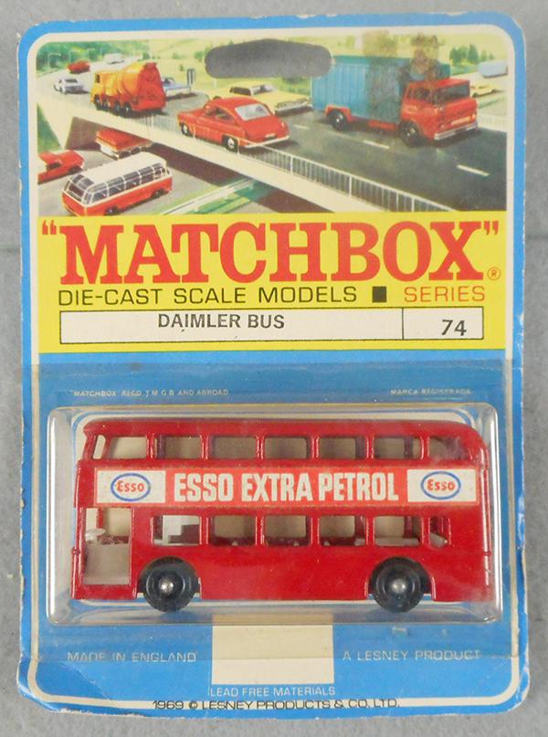 MATCHBOX 74B4 DAIMLER BUS BLISTER PACK (1 of 1)
