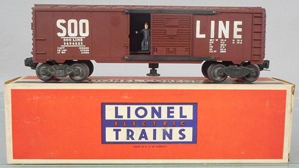 LIONEL 3494-625 SOO LINE BOX CAR: O ga, operating car, orig box, C8.
